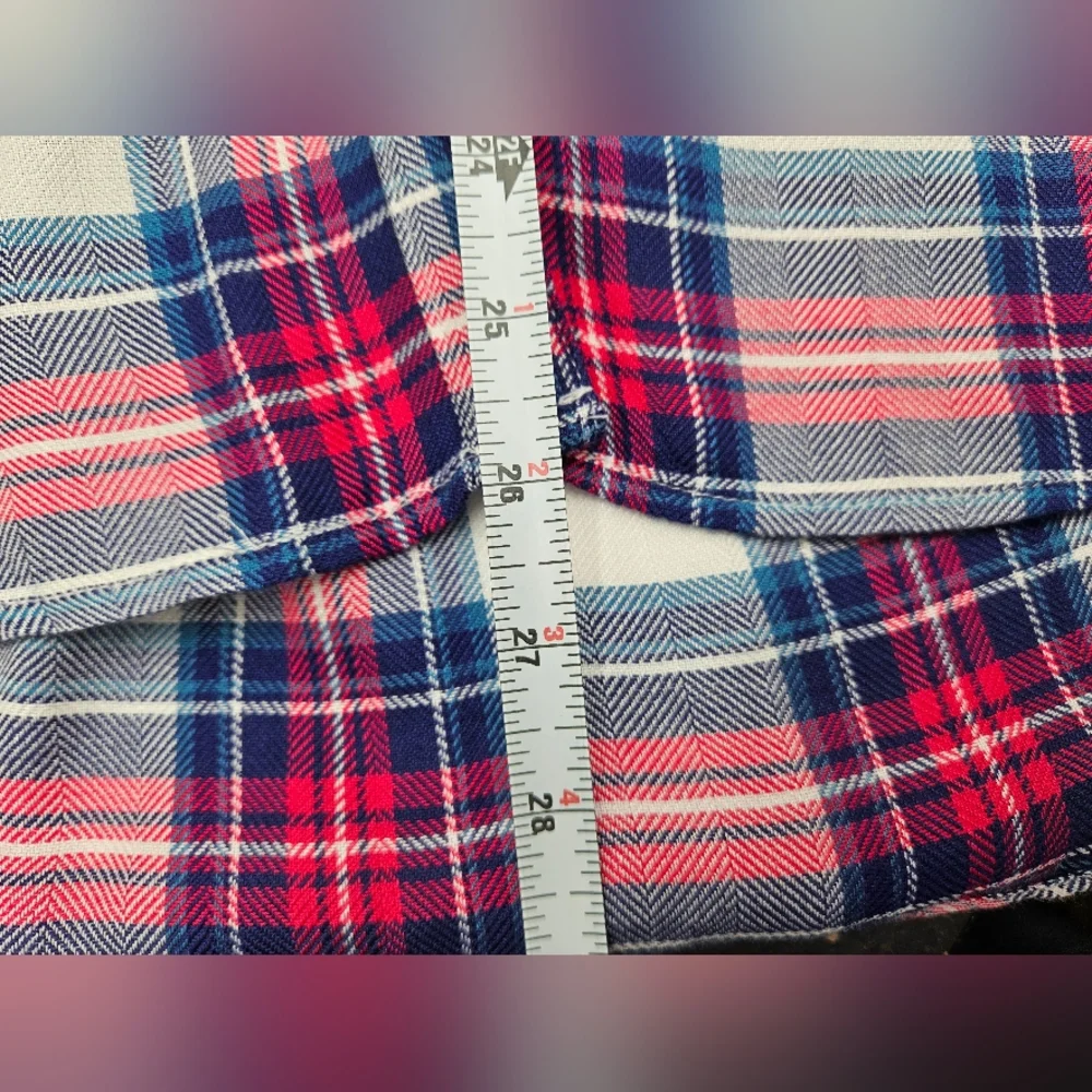 Tinsel Women’s Large Pink Blue Plaid Long Sleeve Button Down Shirt 100% Rayon - Picture 13 of 16